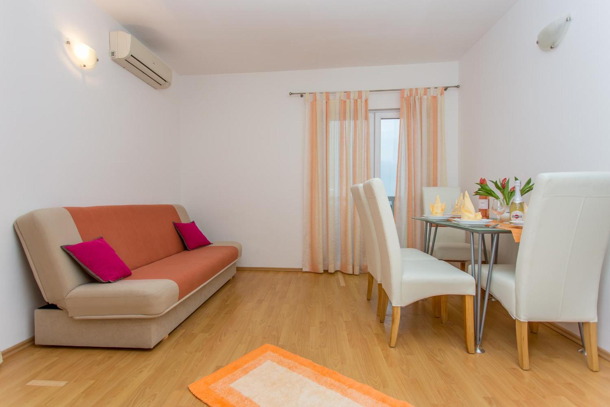 Apartments Grepo Sljeme มาคาร์สกา ห้อง รูปภาพ