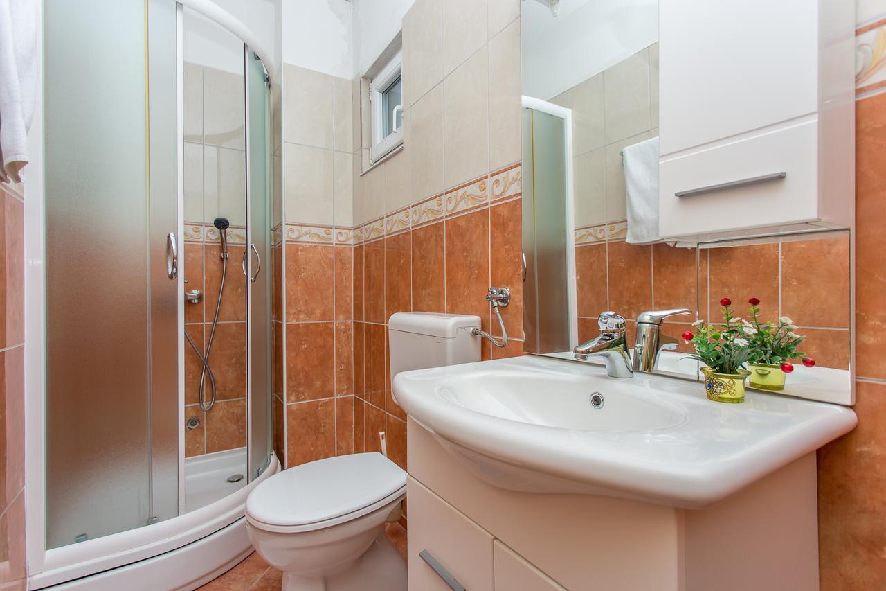 Apartments Grepo Sljeme มาคาร์สกา ภายนอก รูปภาพ